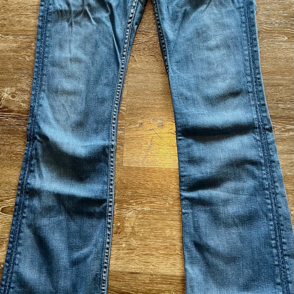 Hudson Jeans Blue Boot Cut Denim with Classic Style